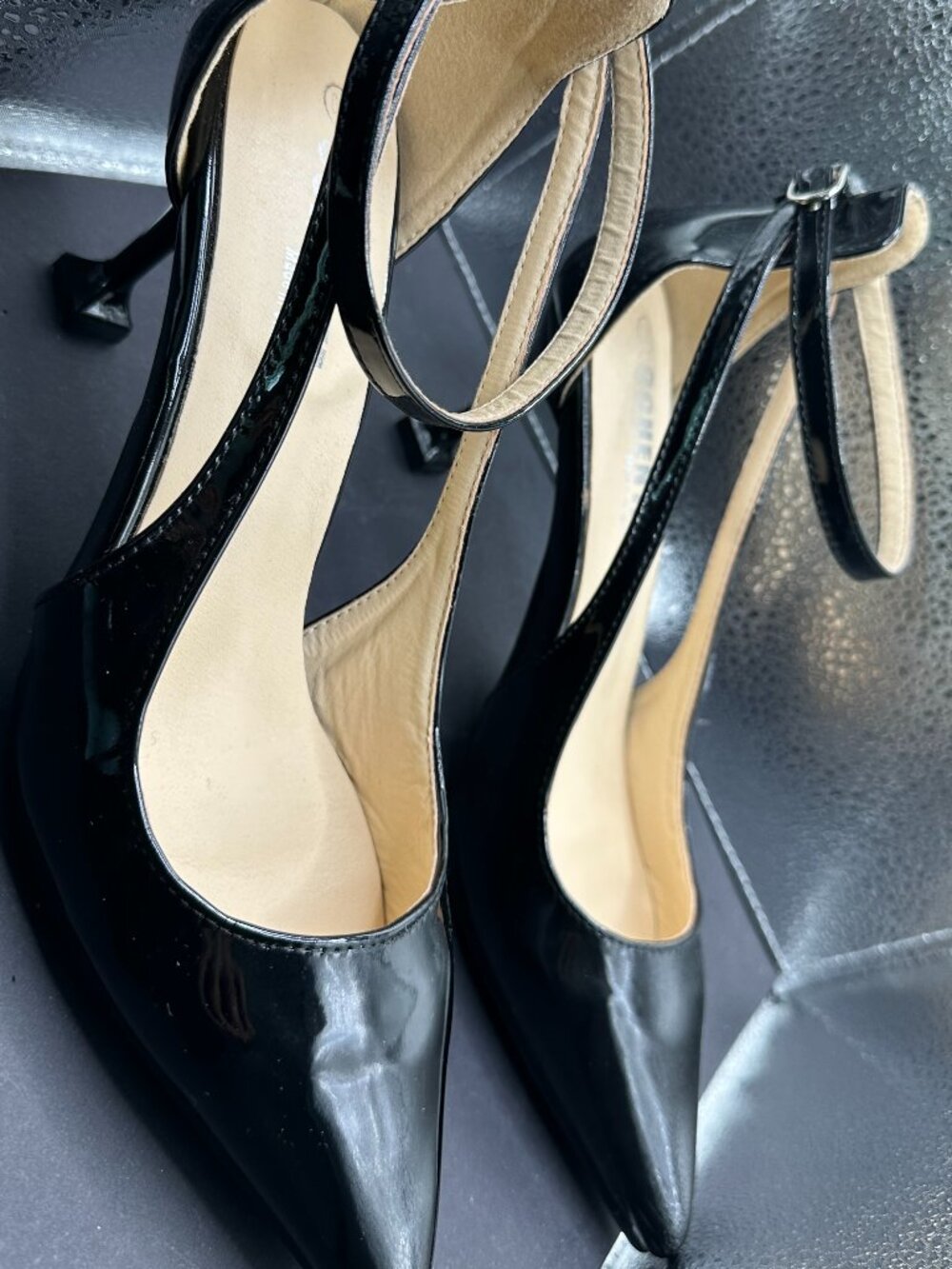 Black Kitten Heel Pumps Size 6.5